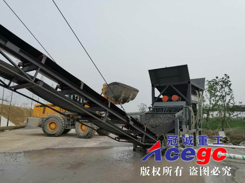 200噸/小時(shí)2436振動(dòng)洗石機